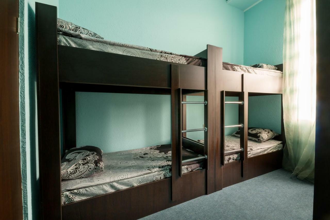 Aygestan Hostel Yerevan Bagian luar foto